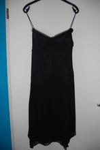 Zwarte jurk, Zara, maat M, Kleding | Dames, Jurken, Maat 38/40 (M), Nieuw, Ophalen of Verzenden, Boven de knie