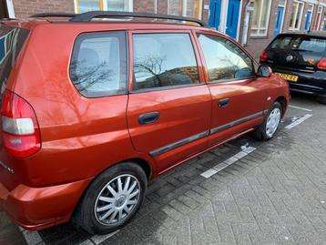 Mitsubishi Space Star 1.3 Family 2001 Rood beschikbaar voor biedingen