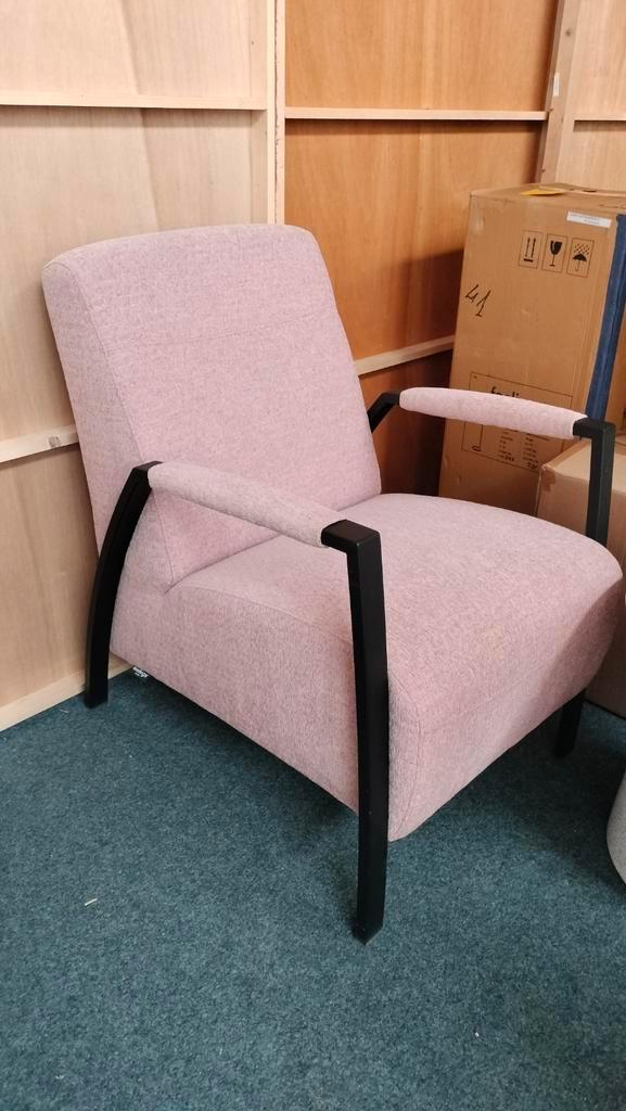 Feelings fauteuil Zanzibar nieuw! Roze stof., Huis en Inrichting, Fauteuils, Nieuw, Stof, 50 tot 75 cm, 75 tot 100 cm, Ophalen of Verzenden