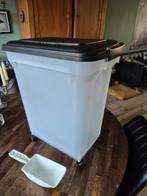 Grote container, voerton voor brokken, Dieren en Toebehoren, Ophalen, Zo goed als nieuw