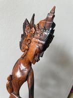 Balinese vrouw hout, Ophalen of Verzenden