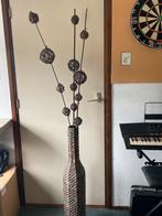 Mooie rieten decoratie vaas met takken, Huis en Inrichting, Woonaccessoires | Vazen, Ophalen, Overige materialen, Overige kleuren
