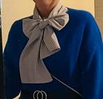 Mooie blouse met strik, Ophalen of Verzenden, Zo goed als nieuw, Grijs