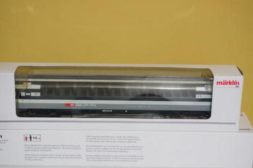 Marklin 4365 Panoramawagon 1ste klasse Euro-City Apm SBB. beschikbaar voor biedingen