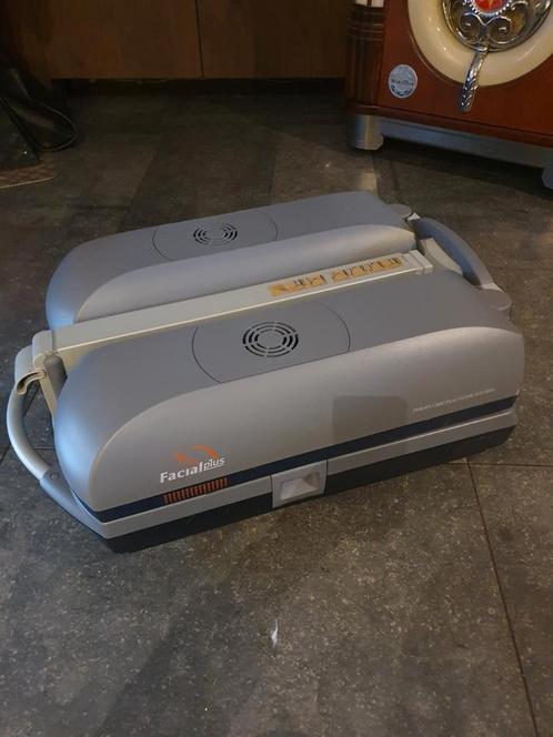 Koopje hb953 philips sunmobile inklapbare zonnehemel, Witgoed en Apparatuur, Zonnebanken en Gezichtsbruiners, Zo goed als nieuw