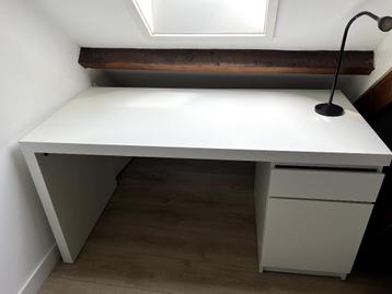 Ikea bureau MALM - afbeelding 1