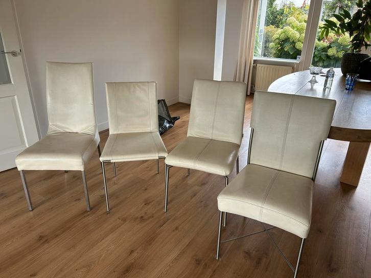 4 stuks Bert Plantagie stoelen, Huis en Inrichting, Stoelen, Gebruikt, Twee, Leer, Wit, Ophalen