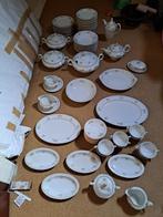 90-Delig koffie en eetservies van TK Thun Szechoslavakia., Antiek en Kunst, Antiek | Servies compleet, Ophalen of Verzenden