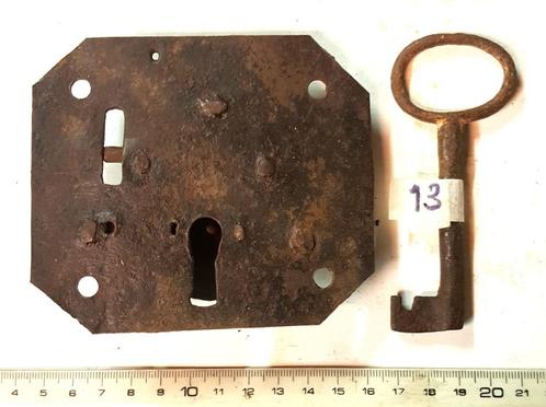 Overslag slot met sleutel, ijzer, Spaans, 18e of 19e eeuw, Antiek en Kunst, Antiek | Gereedschap en Instrumenten, Verzenden