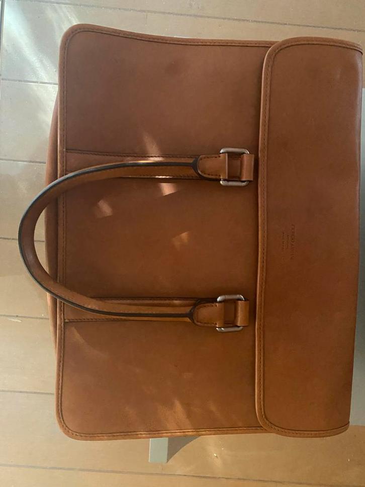 Originele Georgio Armani Aktetas - Nieuwstaat, Sieraden, Tassen en Uiterlijk, Tassen | Reistassen en Weekendtassen, Nieuw, Bruin