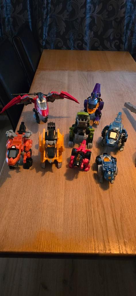 VTech Switch & Go Dinos/Auto's - Transformatie Speelgoed, Kinderen en Baby's, Speelgoed | Actiefiguren, Gebruikt, Ophalen of Verzenden