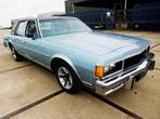 Chevrolet Caprice Classic Sedan, Automaat, Stof, 8 cilinders, Blauw