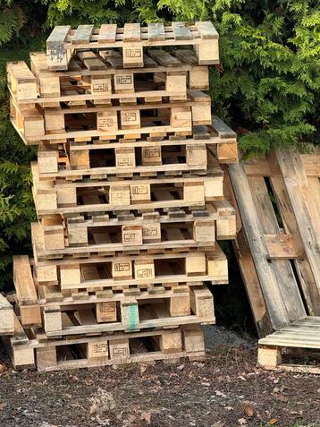 Houten Pallets - 5 euro per stuk beschikbaar voor biedingen