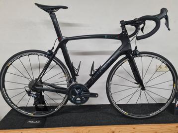 zeer nette Bianchi Oltre XR3 55cm Ultegra carbon 56cm zwart beschikbaar voor biedingen