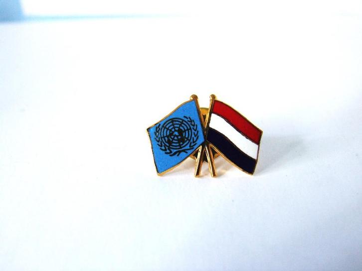 Embleem,Pin,Verenigde,Naties,UN,Nederland, Verzamelen, Militaria | Algemeen, Landmacht, Embleem of Badge, Nederland, Verzenden
