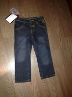 Prachtige jeans broek maat 104, Meisje, Ophalen of Verzenden, Broek, Zo goed als nieuw