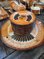 Mooi servies, bruin/creme!, Huis en Inrichting, Ophalen, Overige stijlen, Compleet servies