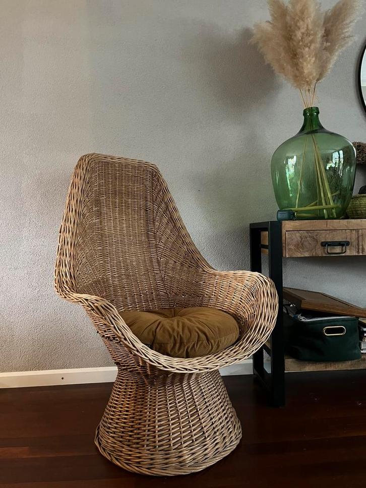 Prachtige vintage rotan fauteuil, Huis en Inrichting, Fauteuils, Ophalen