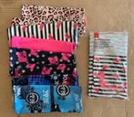 9 verschillende rekbare boekenkaften; €0,50 per stuk, Ophalen of Verzenden, Zo goed als nieuw