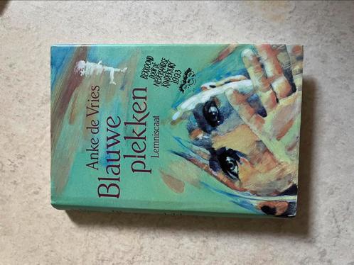 Anke de Vries - Blauwe plekken, Boeken, Kinderboeken | Jeugd | 10 tot 12 jaar, Gelezen, Ophalen of Verzenden