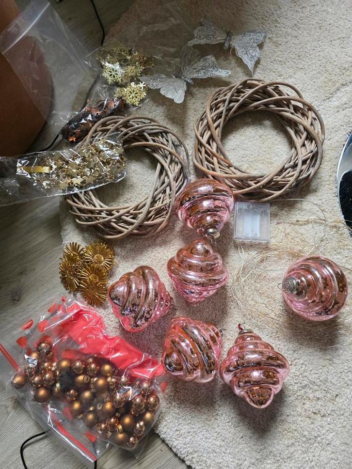 Kerstballen en decoratie, Hobby en Vrije tijd, Kralen en Sieraden maken, Ophalen