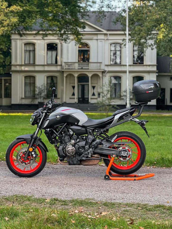 Yamaha MT-07 2019 ABS *onderhoud* *garantie*, Motoren, Motoren | Yamaha, Bedrijf, Naked bike, 12 t/m 35 kW, 2 cilinders, Minimaal motorrijbewijs A2
