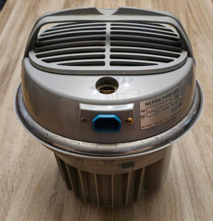Nilfisk stofzuiger motor ziet netjes uit. (Defect)., Witgoed en Apparatuur, Stofzuigers, Niet werkend, Overige typen, Minder dan 1200 watt