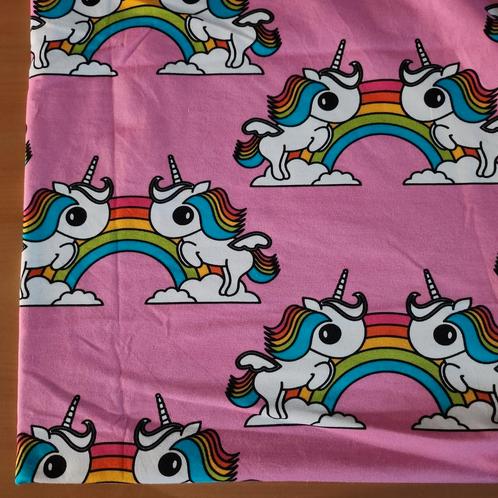 Biologische tricot unicorn roze, Hobby en Vrije tijd, Stoffen en Lappen, Zo goed als nieuw, Katoen, 120 cm of meer, 30 tot 200 cm