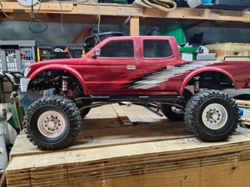 Element enduro met RC4WD Tacoma body en lier Hobbywing esc beschikbaar voor biedingen