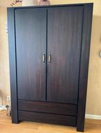 Mooie donkere kast, Ophalen, Gebruikt, 100 tot 150 cm, 200 cm of meer
