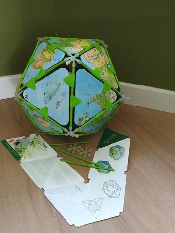 Speelgoed constructie wereldbol  beschikbaar voor biedingen