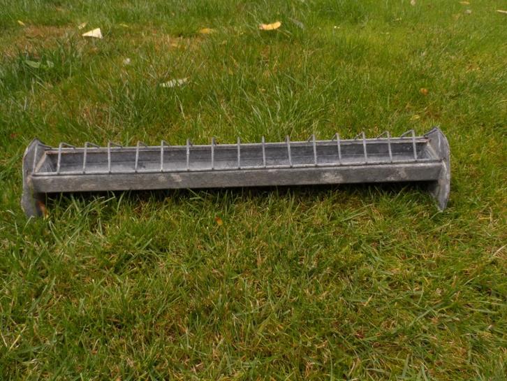 zinken voerbak vogels,kippen,voerbak,tuin,buiten vogels, Tuin en Terras, Vogelhuisjes en Vogelbaden, Zo goed als nieuw, Ophalen of Verzenden