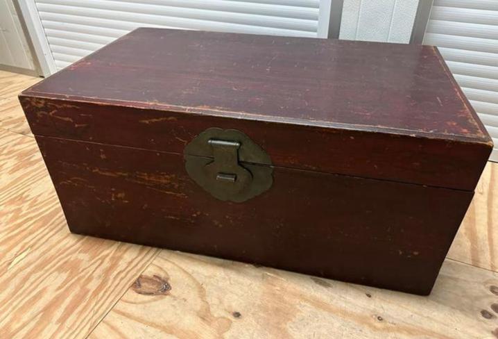 Authentieke Chinese kist met koperen beslag - Antiek, Antiek en Kunst, Antiek | Woonaccessoires, Ophalen