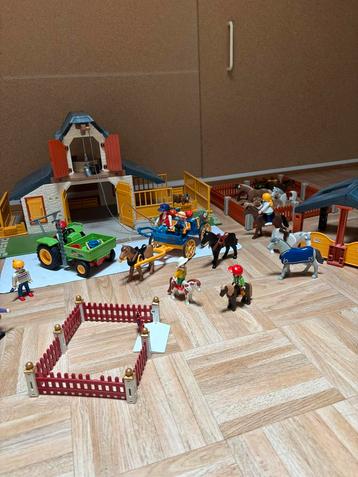 Playmobil stal, paarden en meer beschikbaar voor biedingen