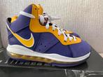 Nike LeBron 8 Lakers Sneakers Nieuw in Maat 37.5, Jongen of Meisje, Schoenen, Nieuw, Ophalen of Verzenden