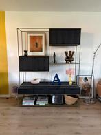 Stijlvolle wandkast, Huis en Inrichting, Kasten | Wandmeubels, Gebruikt, Ophalen of Verzenden, Metaal, Met lade(s)