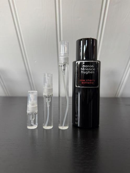 Raw Cherry Extreme, Aaron Terence Hughes, Verzamelen, Parfumverzamelingen, Zo goed als nieuw, Miniatuur, Ophalen of Verzenden