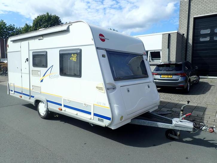 Buerstner 420 TN 2002 met voortent, Caravans en Kamperen, Caravans, Bedrijf, 750 - 1000 kg, Bürstner