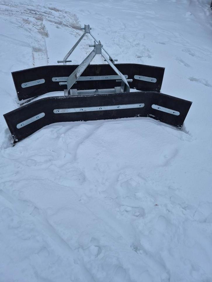 Nieuwe sneeuwschuiven Shovelbak terex tl 100, Zakelijke goederen, Machines en Bouw | Kranen en Graafmachines, Graafmachine, Ophalen of Verzenden