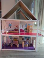 Houten barbiehuis, Kinderen en Baby's, Speelgoed | Poppenhuizen, Ophalen, Gebruikt, Poppenhuis