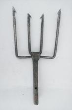 Antieke palingsteker elger met 4 tanden met weerhaak, Ophalen of Verzenden
