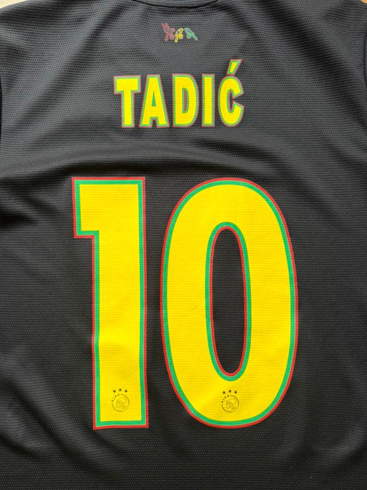 Voetbalshirt ajax limited edition Bob Marley Tadic #10, Sport en Fitness, Voetbal, Zo goed als nieuw, Shirt, Ophalen of Verzenden