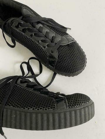 E850 Zwarte gympen: maat 39 sneakers schoenen zwart beschikbaar voor biedingen