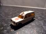 Mercedes Benz ambulance, Hobby en Vrije tijd, Modelauto's | 1:87, Overige merken, Gebruikt, Ophalen of Verzenden, Auto