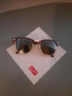 Ray Ban, Ophalen, Zonnebril, Zwart, Zo goed als nieuw