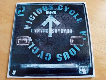 CD Lynyrd Skynyrd - Vicious Cycle + 1 extra track beschikbaar voor biedingen