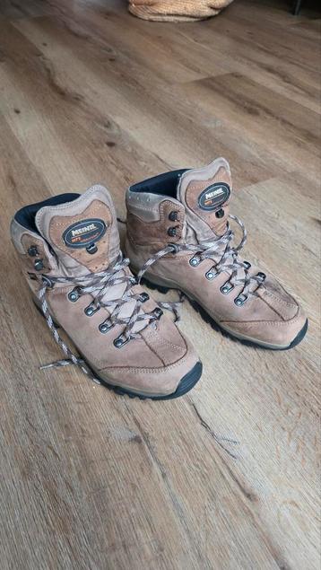 Meindl Dames Wandelschoenen Maat 41 beschikbaar voor biedingen