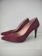 Nieuwe Giulia pumps mt 40, Kleding | Dames, Schoenen, Ophalen of Verzenden, Nieuw, Rood