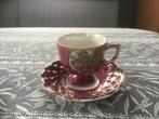 Kop en schotel limoge afbeelding parelmoer, Antiek en Kunst, Antiek | Servies los, Ophalen of Verzenden