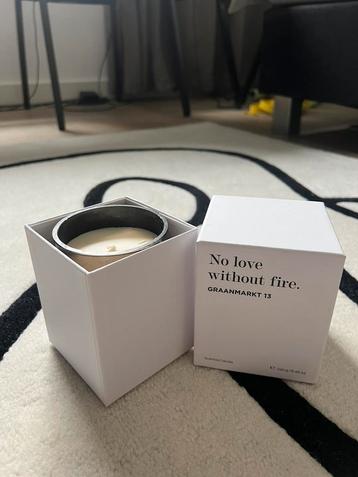 Graanmarkt 13 new scented candle beschikbaar voor biedingen